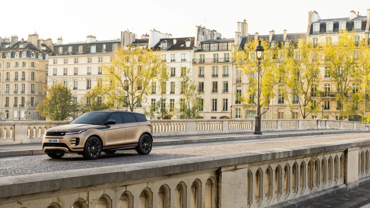 The 2024 Range Rover Velar and Evoque Reveal New Tech and Design Updates